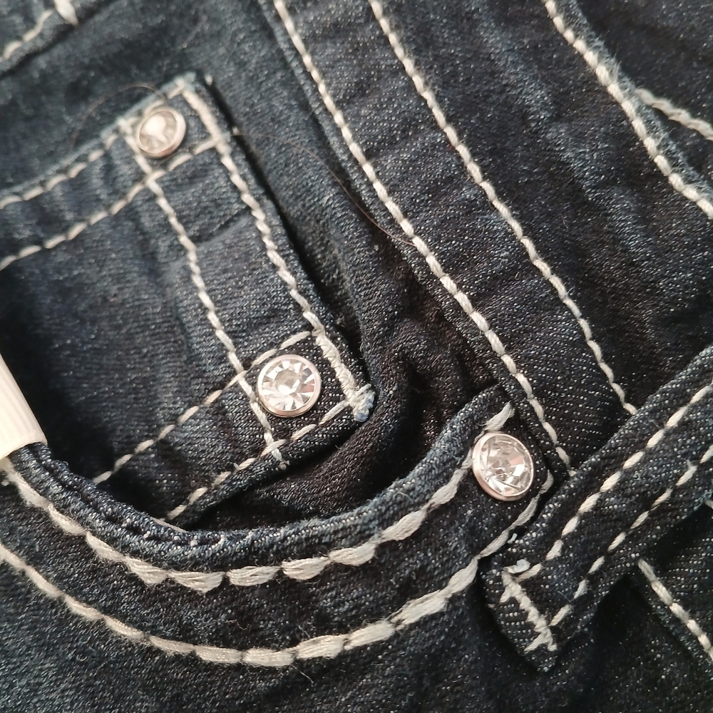 Sky Dark Blue Low Rise Flared Jeans Embroidered Star Accent Juniors Size 7/8 - Picture 6 of 12